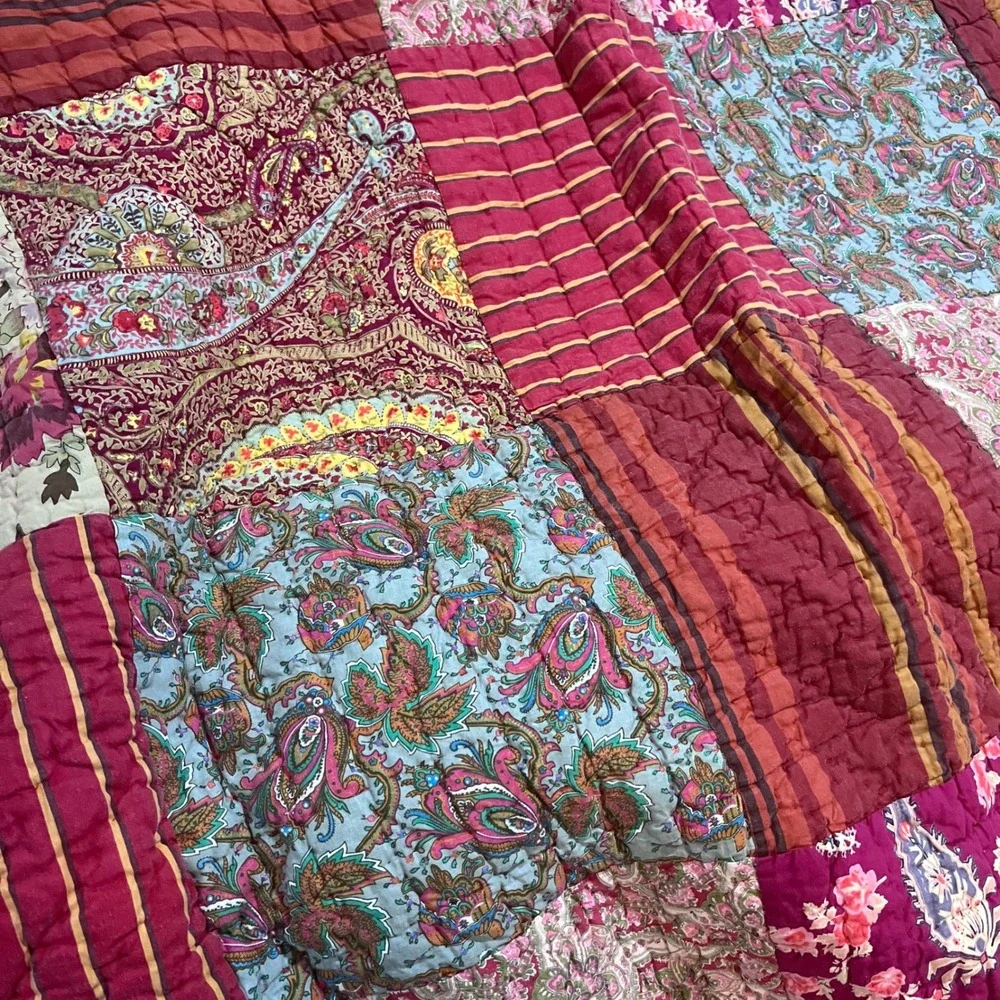 Pottery Barn Queen Patchwork Quilt Red Paisley Floral Boho Vtg Style Bedding